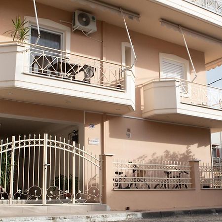 Langi Apartments Mesolóngion Dış mekan fotoğraf