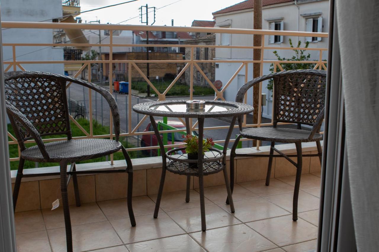Langi Apartments Mesolóngion Dış mekan fotoğraf